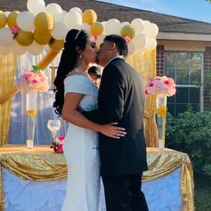 Meet your Posher, Alexia